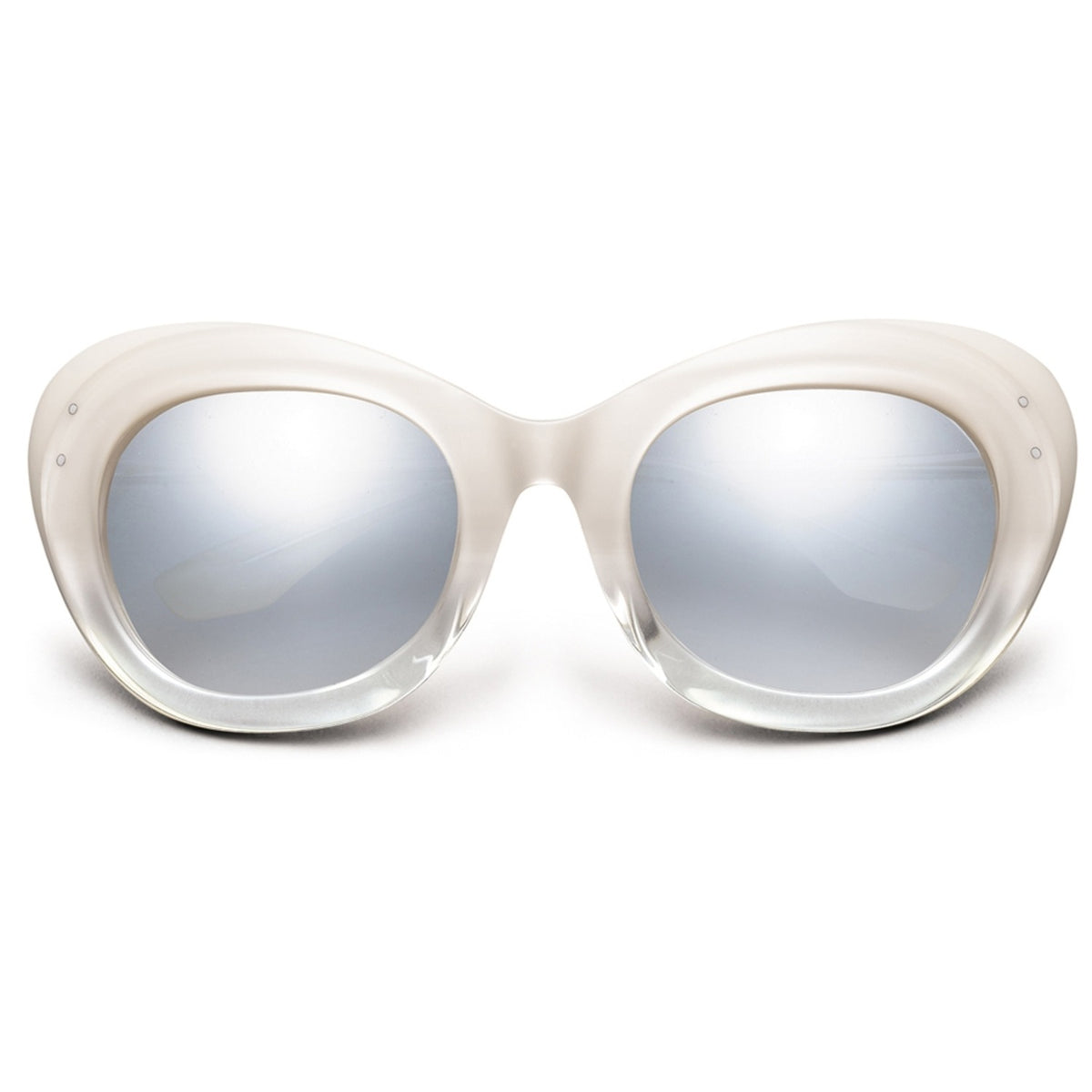 Faye Ivory Fade - Chrome