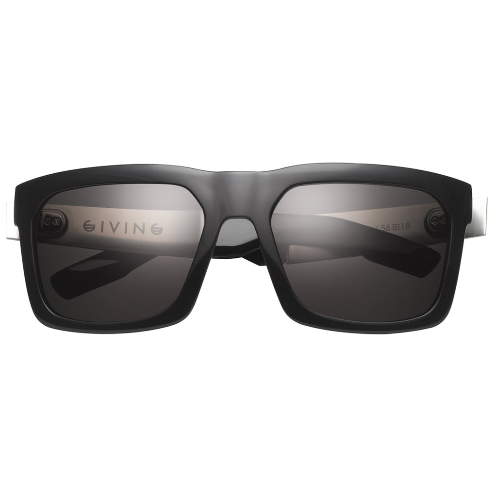 Giving: Polished Black - Brushed Aluminum / Grey Polarized Lens